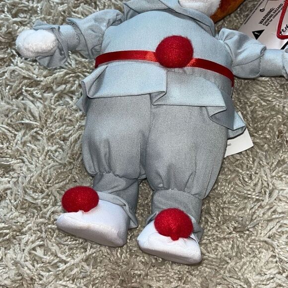 Gemmy PENNYWISE ‘IT’ Chapter 2  11.5" Animated  Musical Plush Waddler (2021) New - Picture 6 of 9